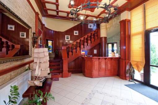 фото отеля Hotel Castel Ramnicu Valcea