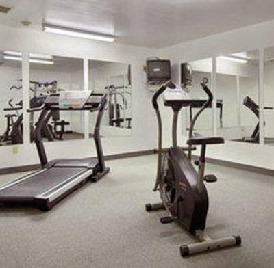 фото отеля Days Inn Grayling