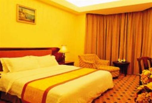 фото отеля Wealth Airport Hotel Shenzhen