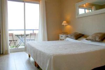 фото отеля Hotel L'Orangeraie Le Lavandou