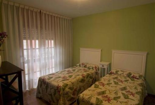 фото отеля Apartamentos Las Vegas Ribadesella