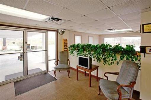 фото отеля Americas Best Value Inn Lumberton
