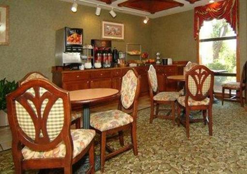 фото отеля Quality Suites