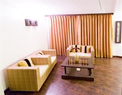 фото отеля Hotel Emerald Park