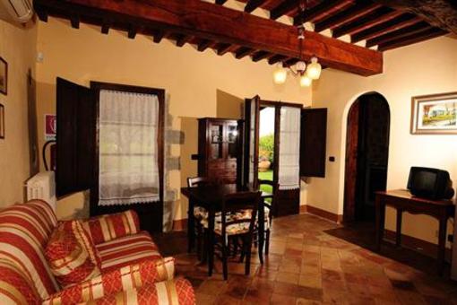 фото отеля Villa Giulia Tuoro sul Trasimeno