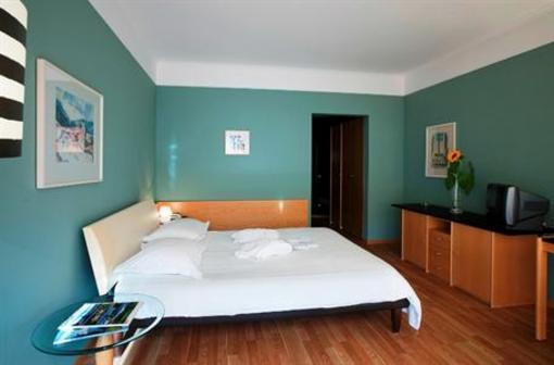 фото отеля Hotel Serpiano