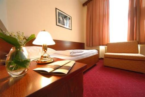 фото отеля Central Hotel Osijek