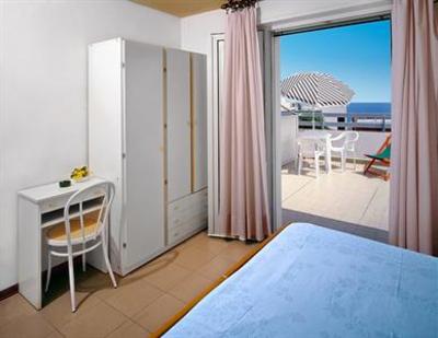 фото отеля Piccolo Hotel Gabicce Mare