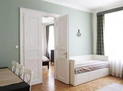 фото отеля Royal Route Mansions