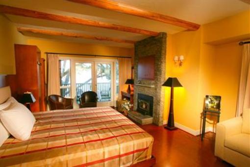 фото отеля Galiano Oceanfront Inn and Spa