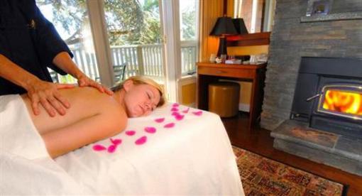 фото отеля Galiano Oceanfront Inn and Spa