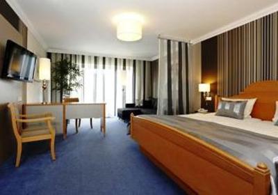 фото отеля Hotel St. Erasmus Trassem