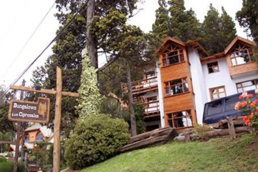 фото отеля Bungalows Los Cipresales San Carlos de Bariloche