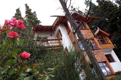 фото отеля Bungalows Los Cipresales San Carlos de Bariloche