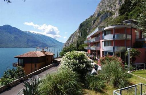фото отеля Surf Hotel Pier Riva Del Garda