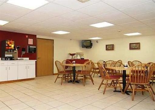 фото отеля Econo Lodge Inn and Suites Dickson