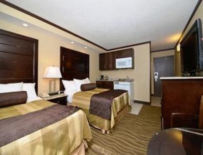фото отеля Super 8 Motel Wetaskiwin