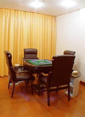 фото отеля New Overseas Chinese Hotel