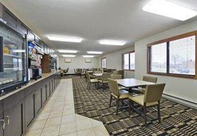 фото отеля Americas Best Value Inn & Suites Bismarck