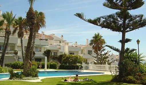 фото отеля Apartamentos Torrenueva Park Mijas