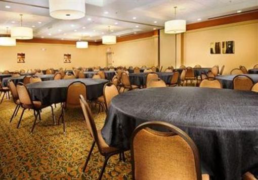 фото отеля Drury Inn & Suites Independence