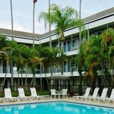 фото отеля Sarasota Suites
