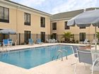 фото отеля Baymont Inn & Suites - Savannah (West)