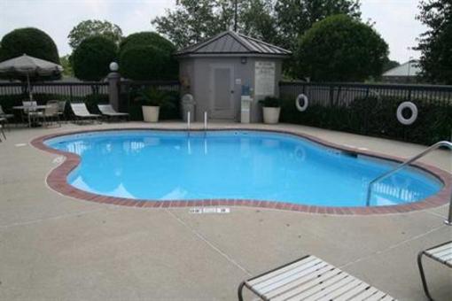 фото отеля Hampton Inn Monroe