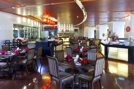 фото отеля Crowne Plaza Hotel Qingdao