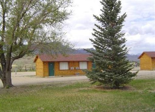 фото отеля Yellowstone Valley Inn and RV Park