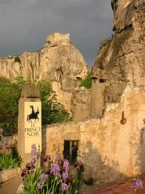 фото отеля Le Prince Noir Les Baux de Provence
