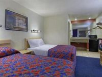 Red Roof Inn Stockton