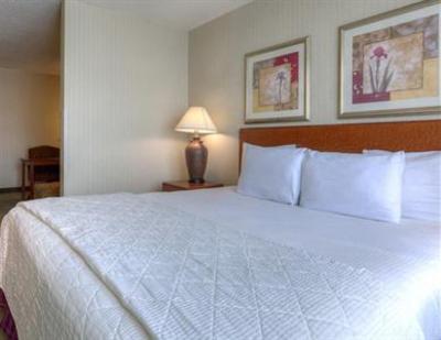 фото отеля La Quinta Inn & Suites Newark - Elkton