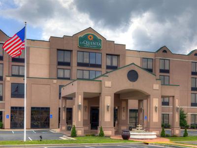фото отеля La Quinta Inn & Suites Newark - Elkton