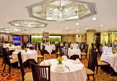 фото отеля Regal Oriental Hotel