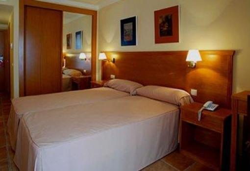 фото отеля Hotel Dona Catalina