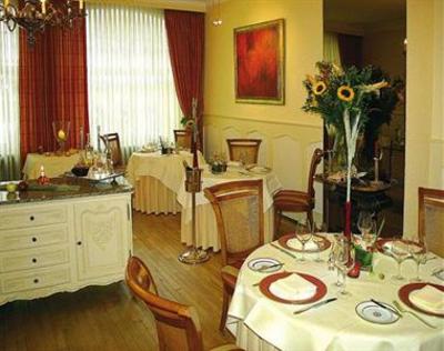 фото отеля Gourmet Hotel Zur Post