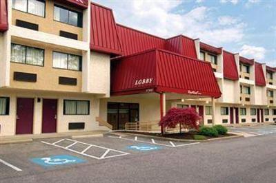 фото отеля Red Roof Inn Cleveland Middleburg Heights