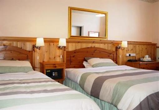 фото отеля Court Prior Hotel Torquay