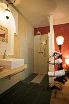 фото отеля The Rooms Bed and Breakfast