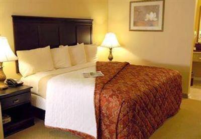 фото отеля Berkshire Inn and Suites Bryant