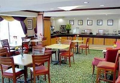 фото отеля Fairfield Inn Detroit Troy / Madison Heights