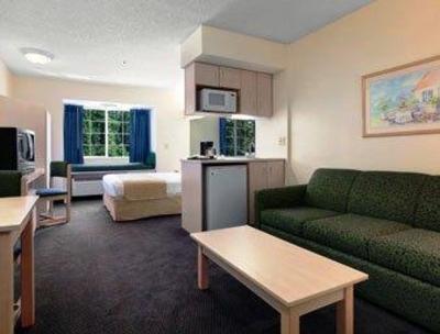 фото отеля Microtel Inn & Suites Palm Coast