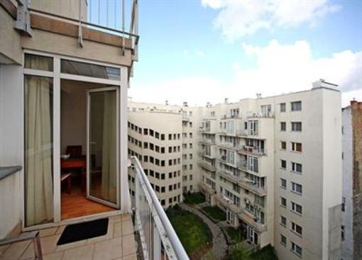 фото отеля Budapest Places Apartments Akacfa Street