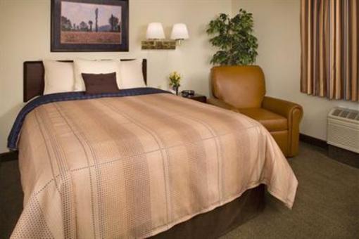 фото отеля Candlewood Suites Chambersburg