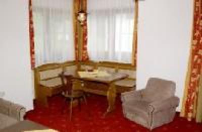фото отеля Burgstein Aparthotel Langenfeld