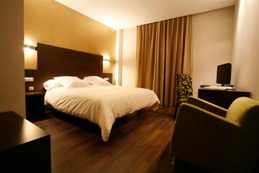 фото отеля Hotel Libet Pelabravo