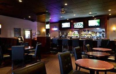 фото отеля Sandman Hotel Lethbridge