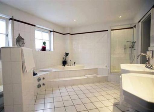 фото отеля NH Hotel Ottheinrich Weinheim