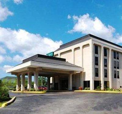 фото отеля Quality Inn & Suites Elk Grove Village